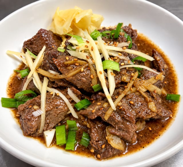 Sasame Ginger Beef (เนื้อน้ำมันงา).