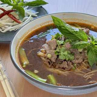 Beef Noodle Soup (ก๋วยเตี๋ยวเนื้อ)