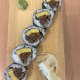 Tamago Shitake Roll (5)